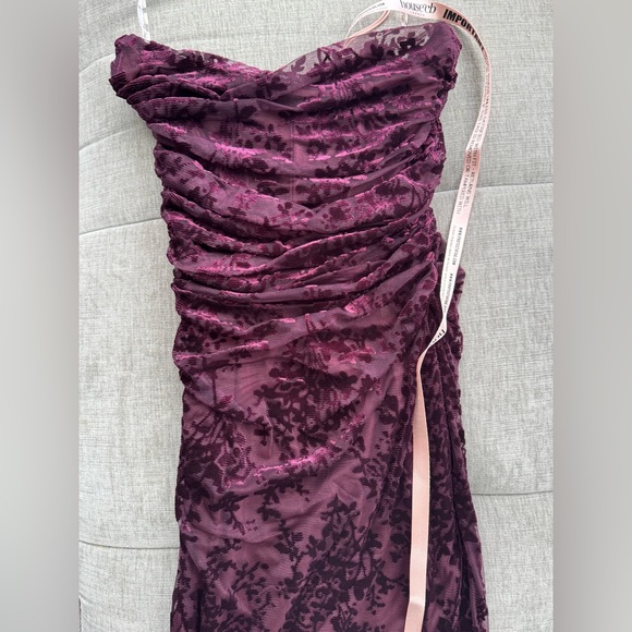 NWT House of CB ISADORA Black Cherry Devore Corset Dress & Gloves, Size Small - Picture 9 of 16
